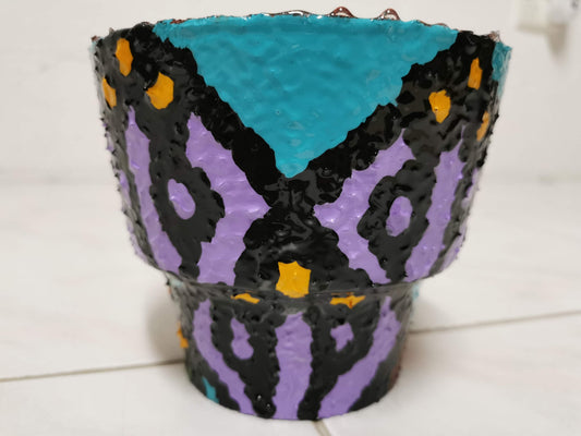 Sri Lanka, New Zealand and Australia upcycled friendship pot