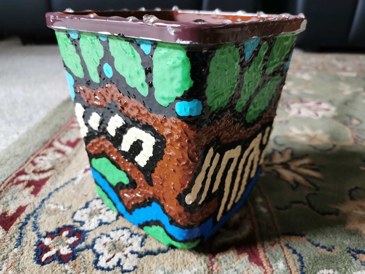 Indonesia and Australia upcycled friendship plant pot